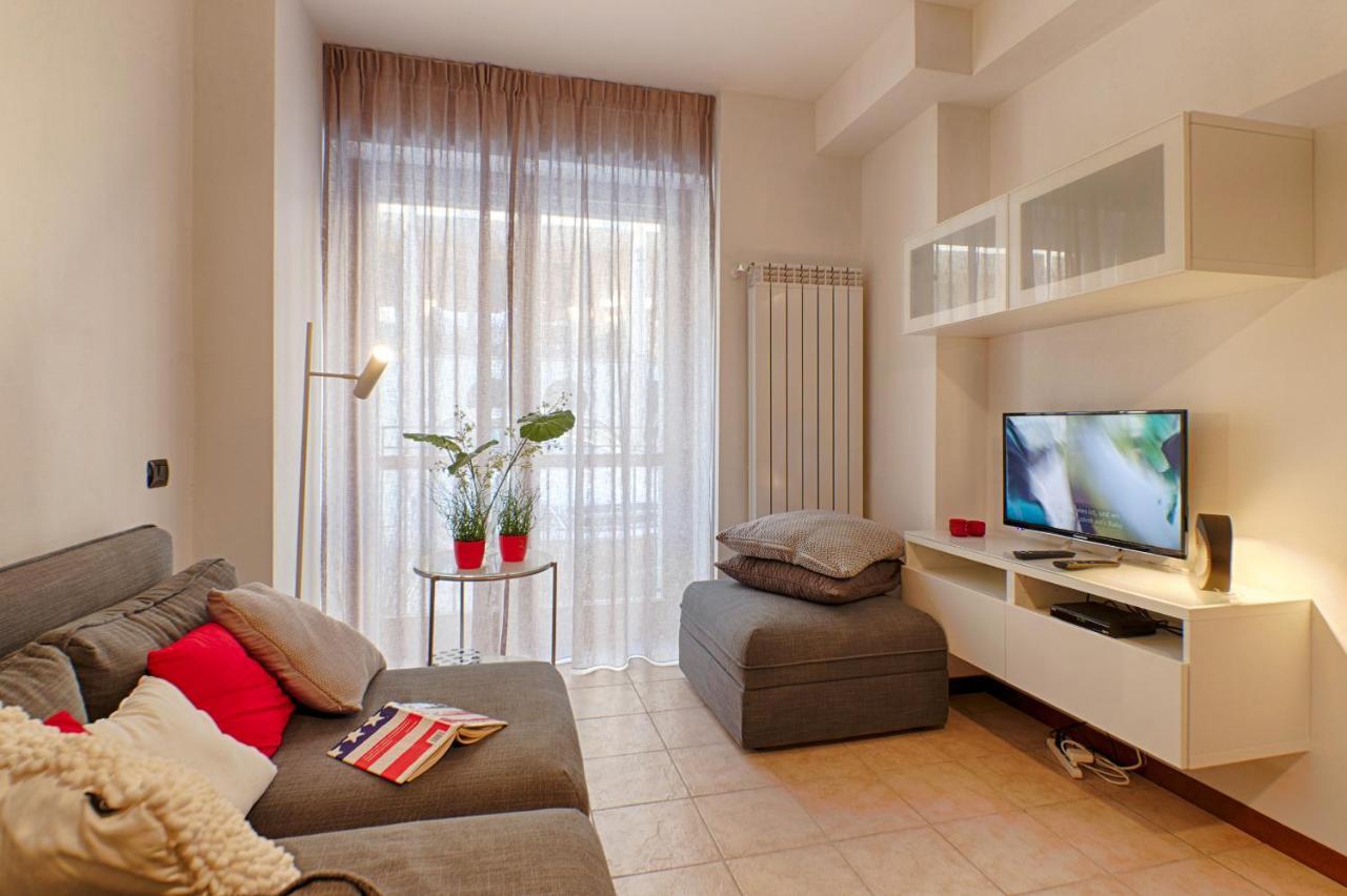 Modern Lakefront 2-Bedroom Apartment Acquaseria Dış mekan fotoğraf